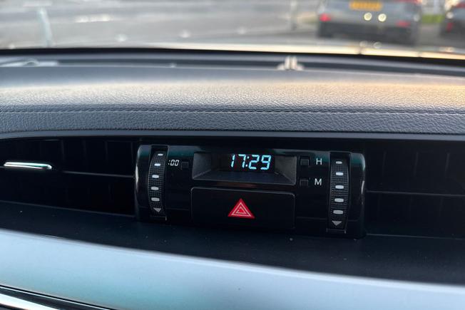 TOYOTA Hilux Photo 58