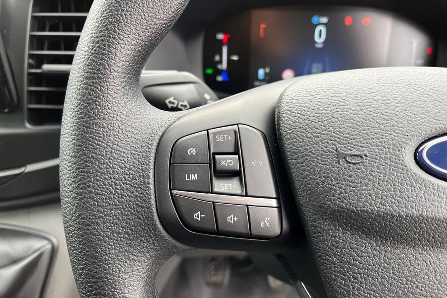 Ford TRANSIT Photo autoimg-b4a6d7a7f10f2a87842bb514c8ecd8376926fd33.jpg