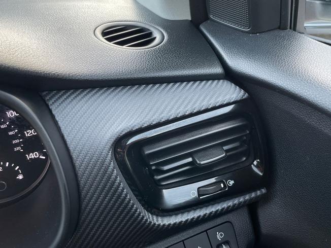 KIA Stonic Photo 35