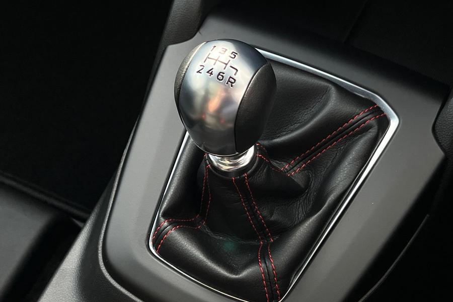 Ford FOCUS Photo autoimg-b4b07021ec1d5bf1970dd546268edff97767b844.jpg