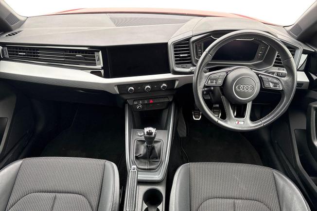 AUDI A1 Photo 10