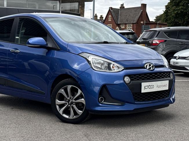 HYUNDAI i10 Photo 24