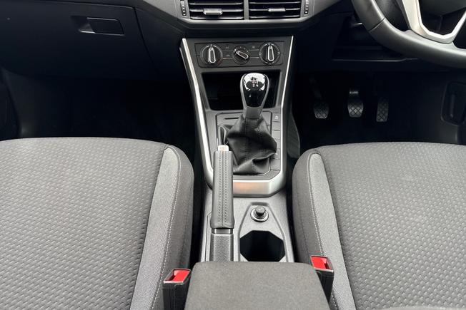 Volkswagen Polo Photo 25
