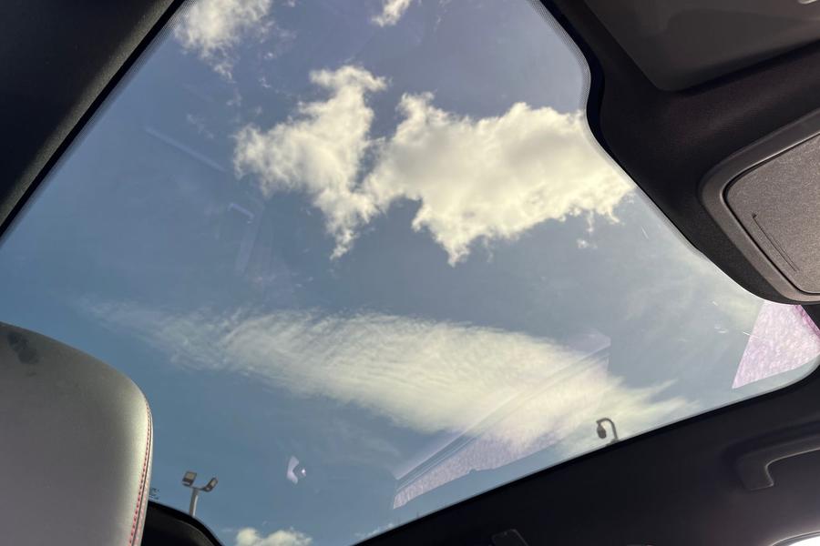 Ford Mustang Mach-E Photo autoimg-b4c505c74b9aba8f4556ea7feefca66bd82f8240.jpg