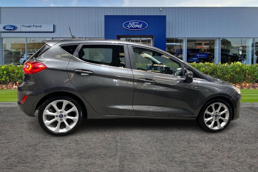 Ford FIESTA Photo autoimg-b4c70c69d596427d91ba909aece559efa65da196.jpg