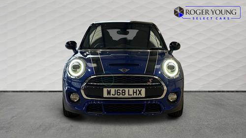 MINI Hatch Photo autoimg-b4c810cd4e4a2f37bc22f60621fe37dc040a84c3.jpg