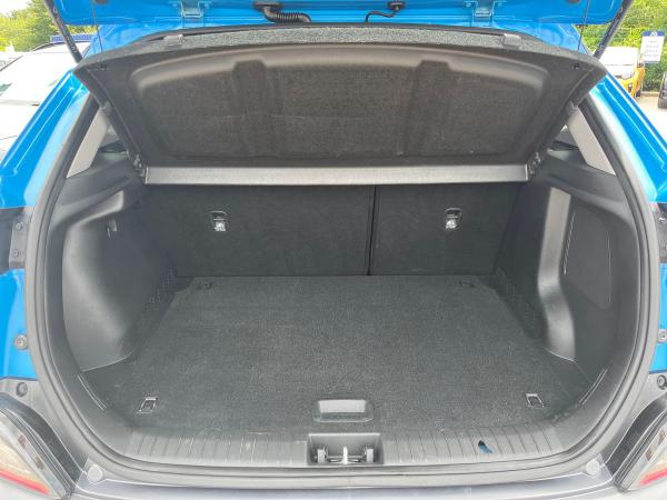 Hyundai KONA Photo autoimg-b4cba4342871d31bab4c742247af40142b3bb674.jpg