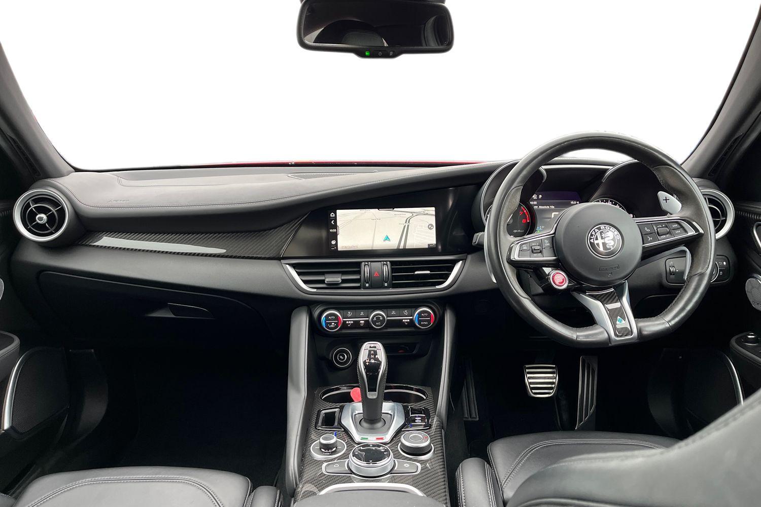Alfa Romeo GIULIA Photo 9