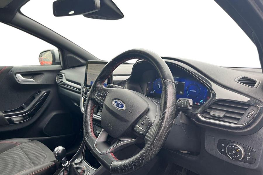 Ford PUMA Photo autoimg-b4d508258f4b25af72f1ee18555b90a2f609fb21.jpg