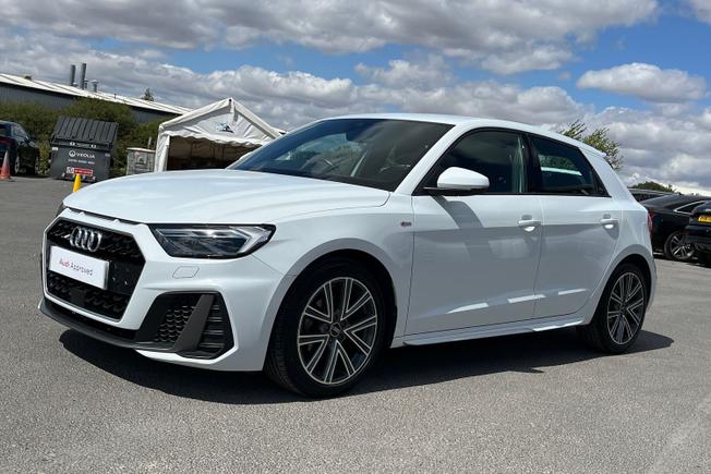 Audi A1 Photo 26