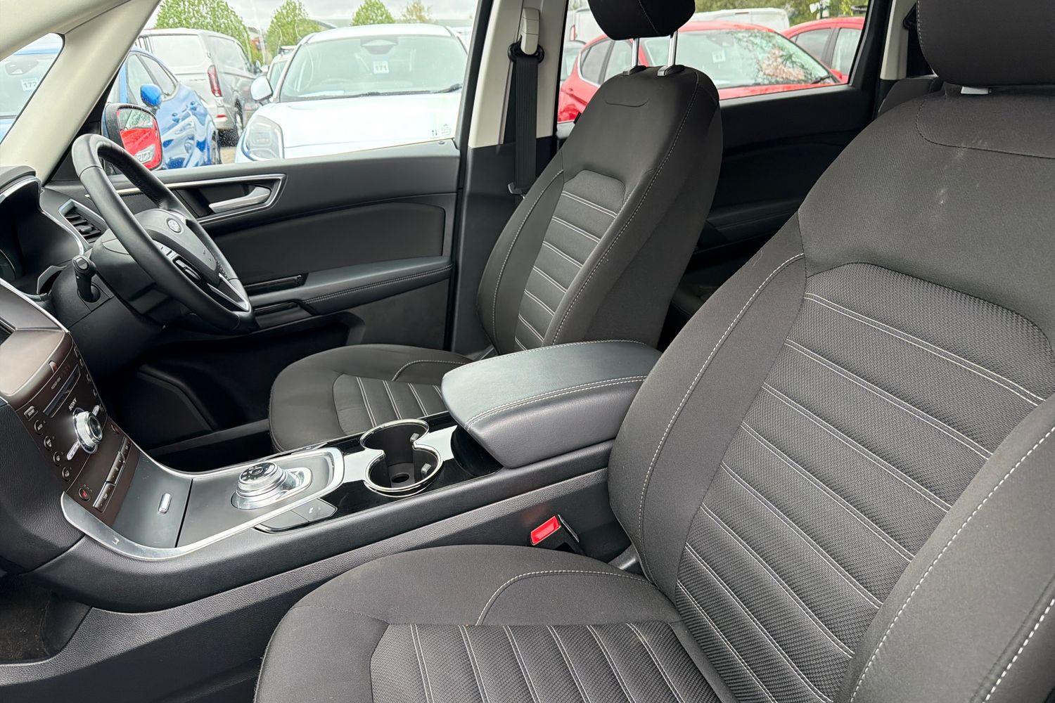 FORD GALAXY Photo 18