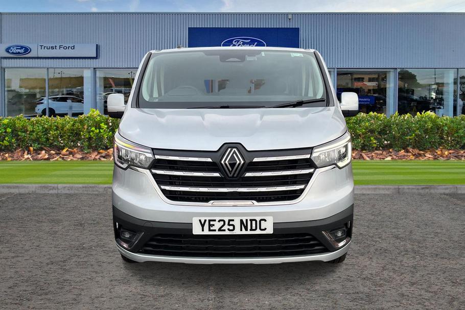 Used Renault TRAFIC YE25NDC 11
