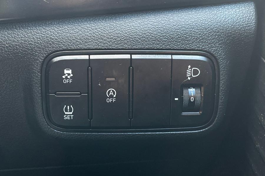 Hyundai BAYON Photo autoimg-b4ead1daaa994286a565ca360242d566959d8ede.jpg