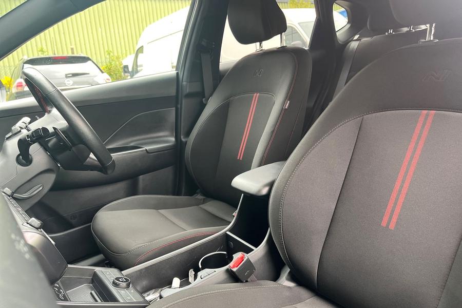 Hyundai KONA Photo autoimg-b4ebcac2c3f1b330f8aea20e3d6d2af3fcd6702e.jpg