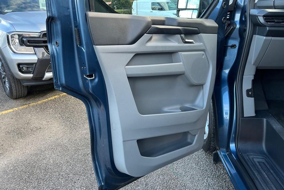 Used Ford TRANSIT CUSTOM 18