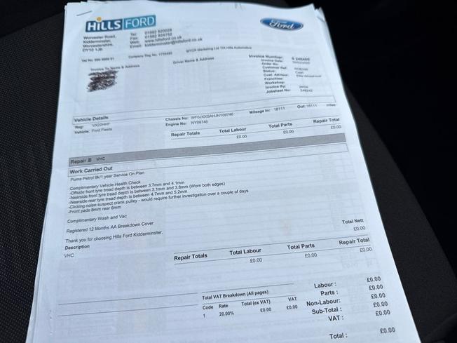 FORD Fiesta Photo 38