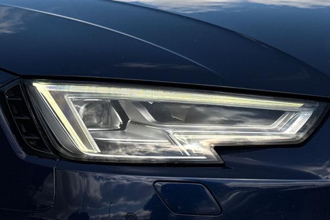 AUDI Rs4 Avant Photo 19