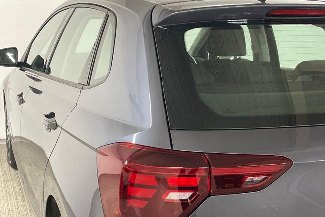 VOLKSWAGEN Polo Photo 26