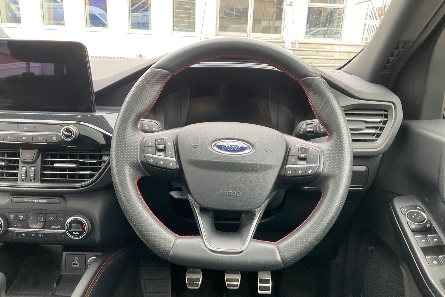 Ford KUGA Photo 11