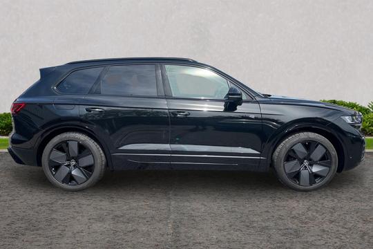 Volkswagen Touareg Photo autoimg-b4f66f8730146ab255cac6b9ecc308615c2c6b80.jpg