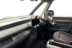 VOLKSWAGEN ID. Buzz Photo 2