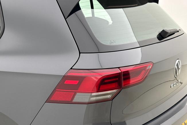 VOLKSWAGEN Golf Photo 18