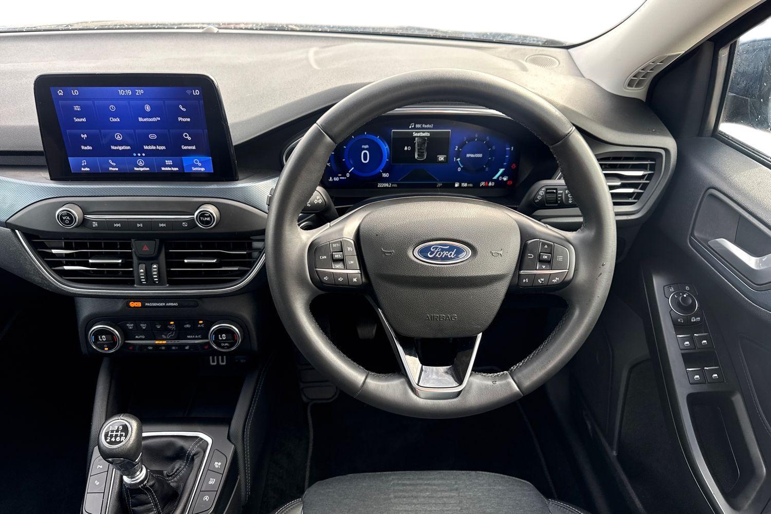 Ford FOCUS Photo 10