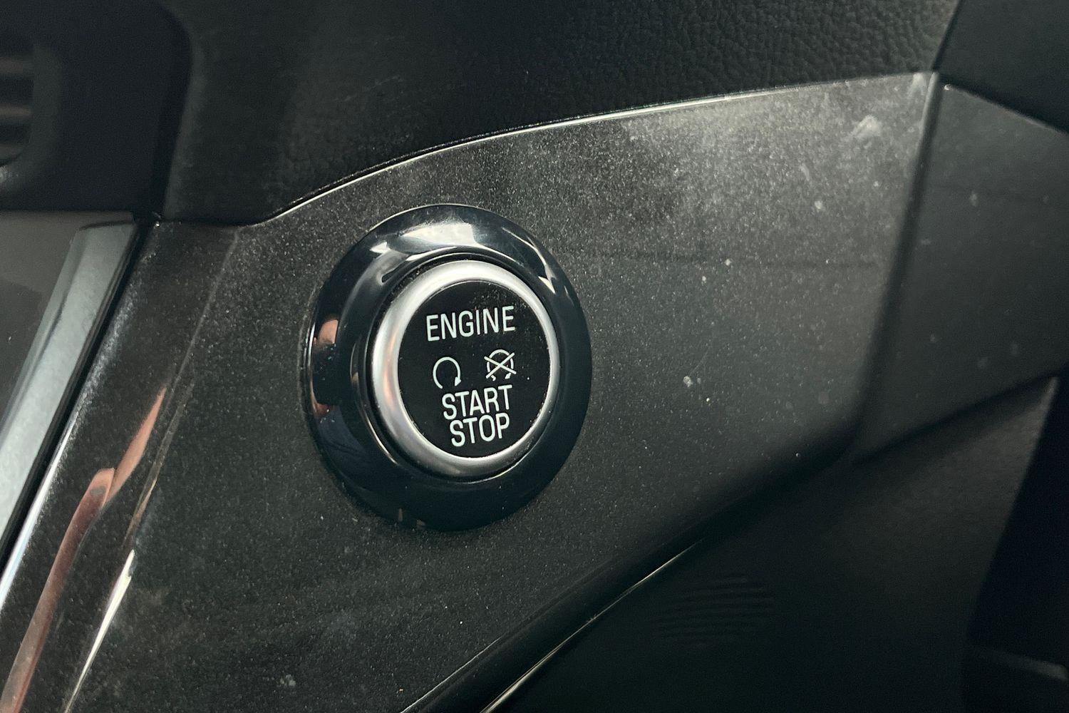 Ford KUGA Photo 29