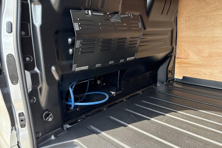 Used Ford TRANSIT CUSTOM WR26OEK 15