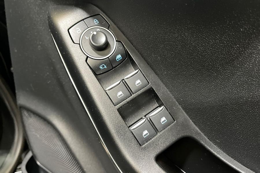 Ford Puma Photo autoimg-b504fd22b6c35e0b4e5fdf036e4324b172d2c127.jpg