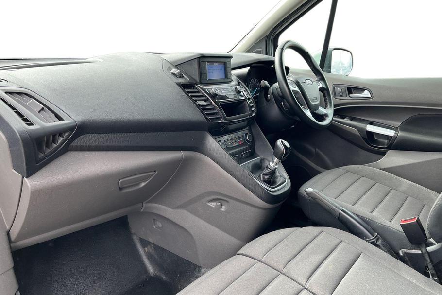 Used FORD TRANSIT CONNECT EX69UBS 3