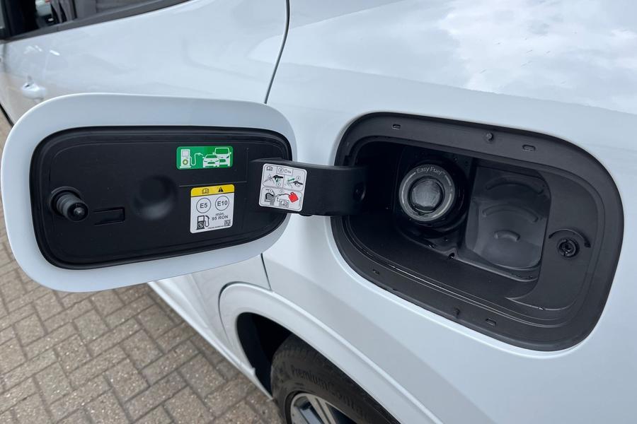 Ford Kuga Photo autoimg-b50822198572c05732fe9d1c595031c6318d18d9.jpg