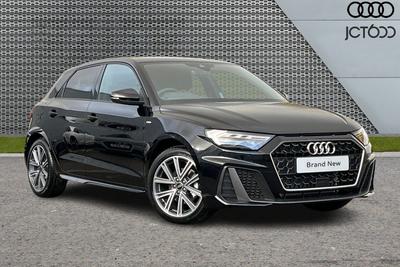 ~ AUDI A1 S line 35 TFSI S Tronic at JCT600