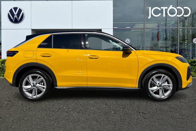 Volkswagen T-Roc Photo 4