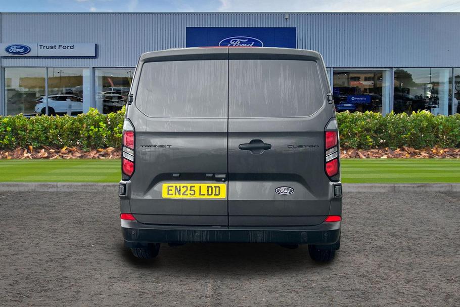 Used Ford TRANSIT CUSTOM EN25LDD 14