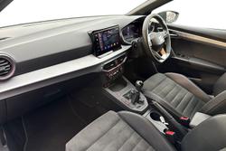 SEAT Ibiza Photo 2