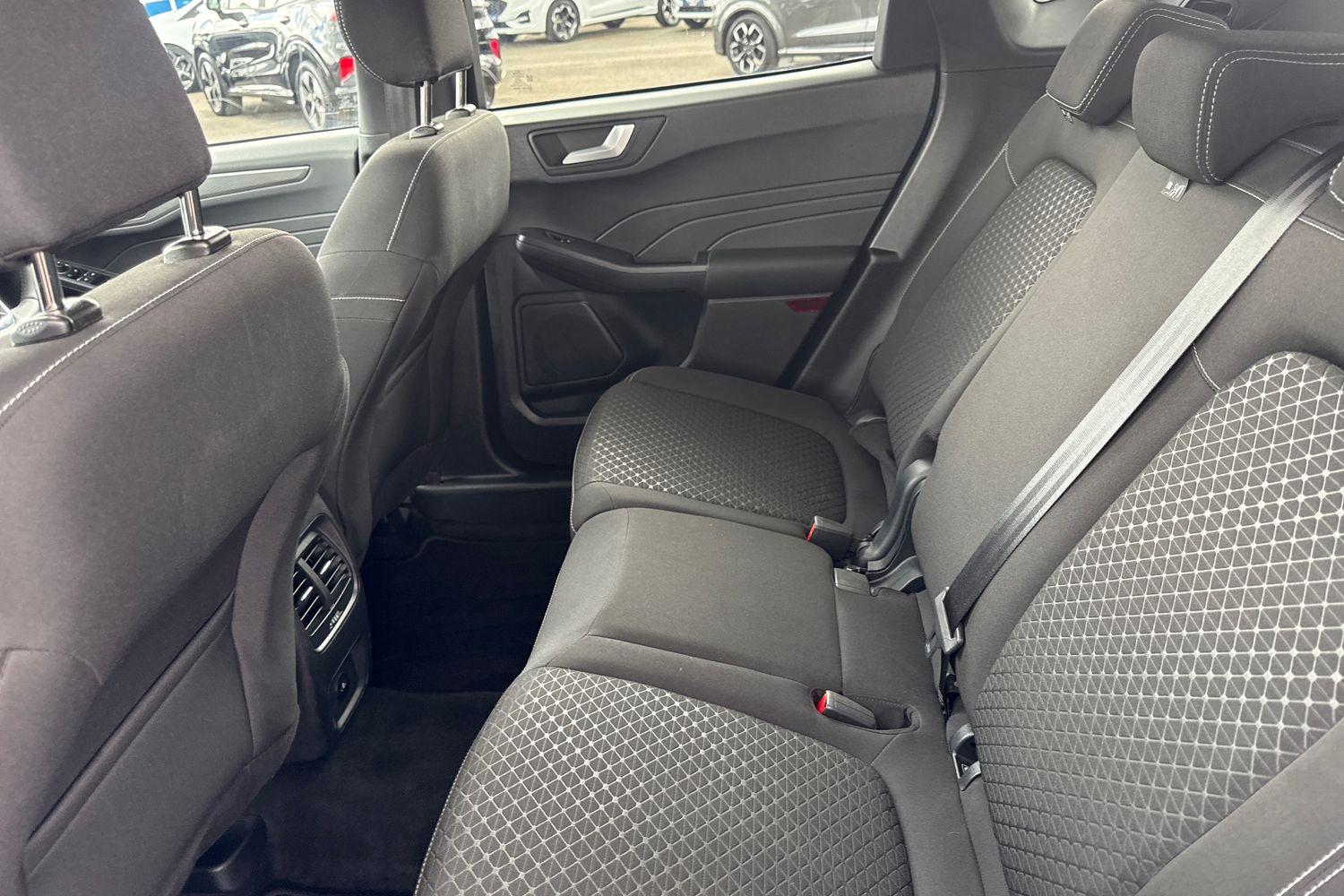Ford KUGA Photo 19