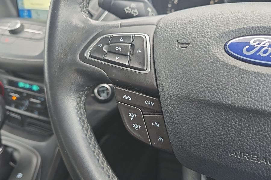 Ford C-MAX Photo autoimg-b515c7d238687c9a70af7f64259d8f34335f6bf4.jpg