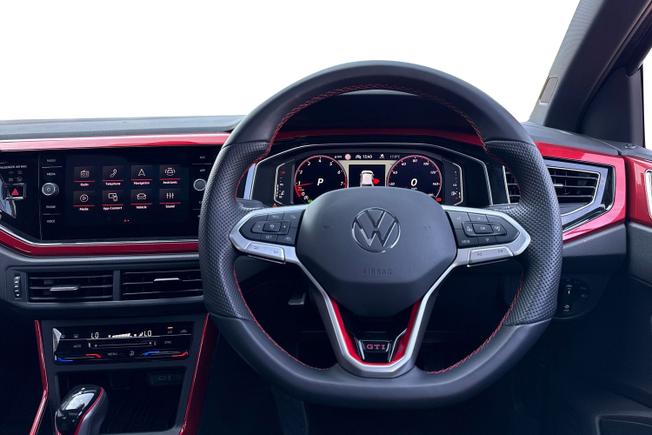 VOLKSWAGEN Polo Photo 11