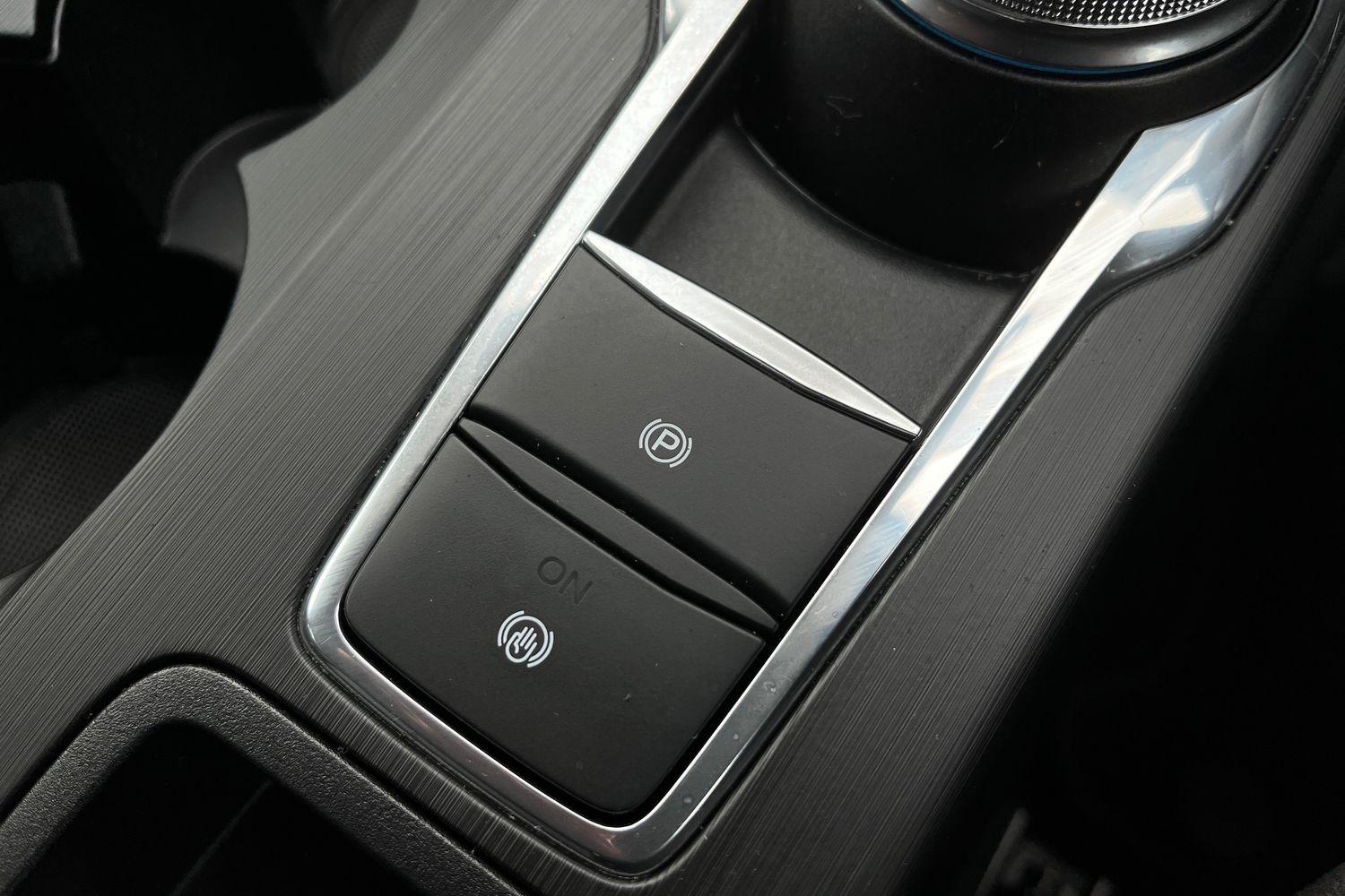 Ford Kuga Photo 32