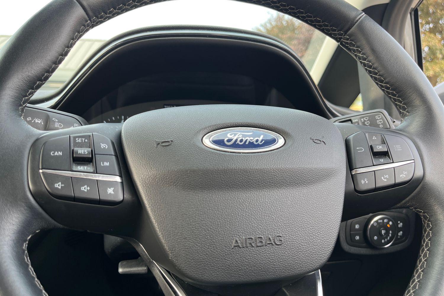 Ford Fiesta Photo 35