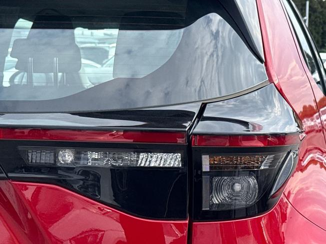TOYOTA Yaris Cross Photo 22
