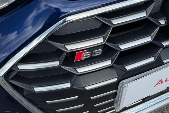 AUDI S3 Photo 24