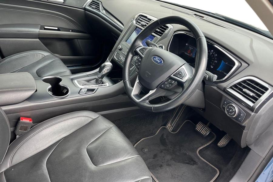 Ford Mondeo Photo autoimg-b52c881caf22d59df87040594d6e50a83338a172.jpg