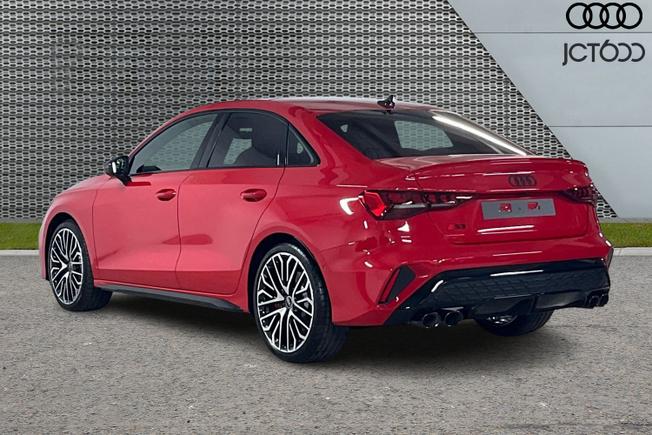 AUDI S3 Photo 3