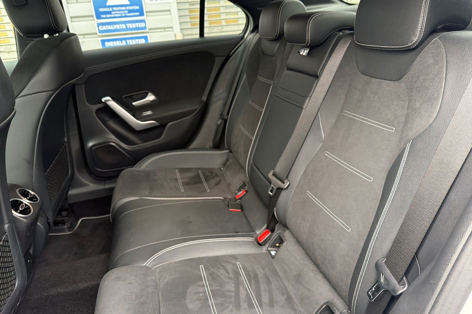 Mercedes-Benz A CLASS Photo 19