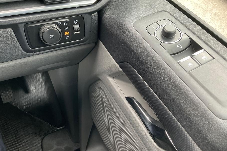 Used Ford TRANSIT CUSTOM WN24NXK 35