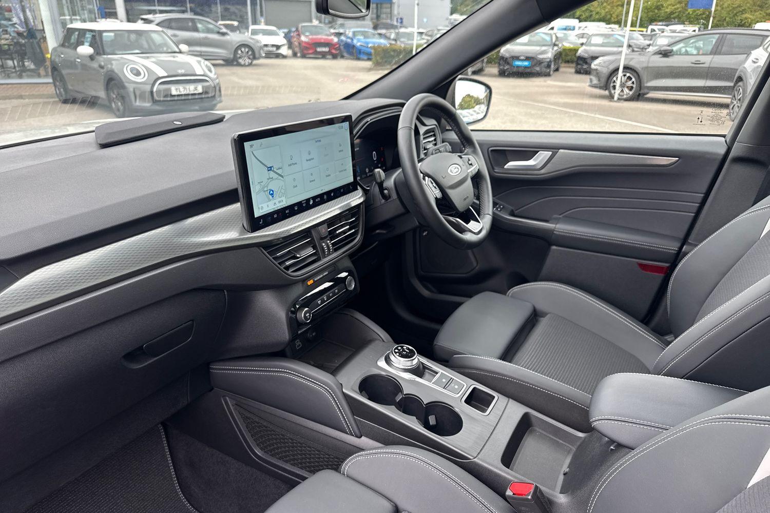 Ford KUGA Photo 17