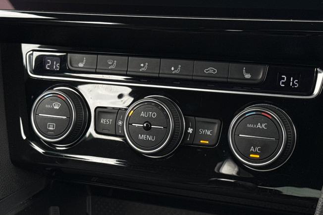 Volkswagen Arteon Photo 28
