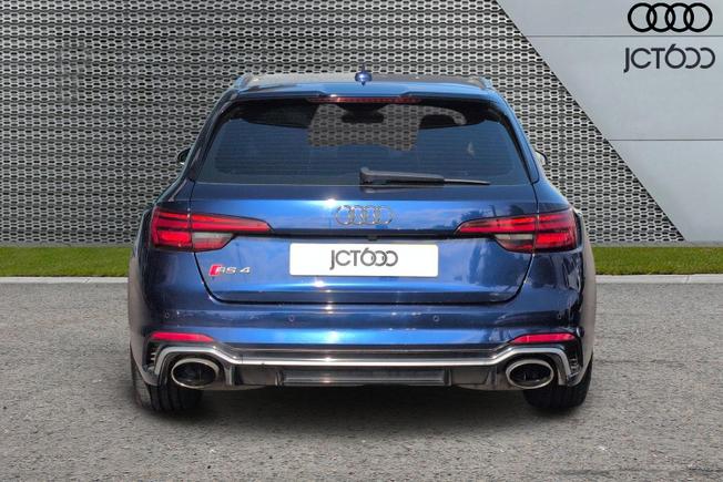 Audi Rs4 Avant Photo 7